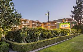 San Joaquin Hotel Fresno California